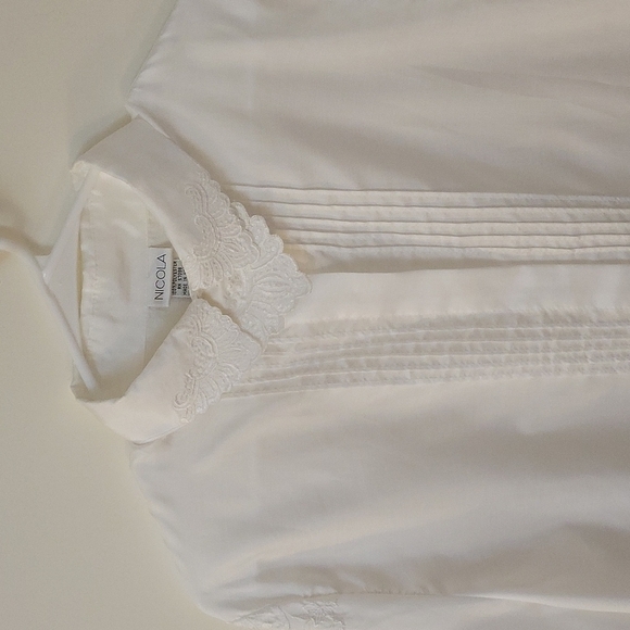3/$30 NICOLA White Pintucked Embroidered Long Sleeve Colonial Castlecore Blouse - Picture 3 of 10